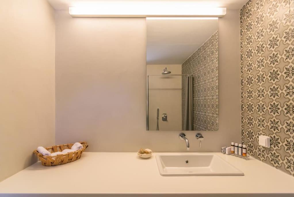 Gazia Guesthouse Milos Adamantas  Exterior foto